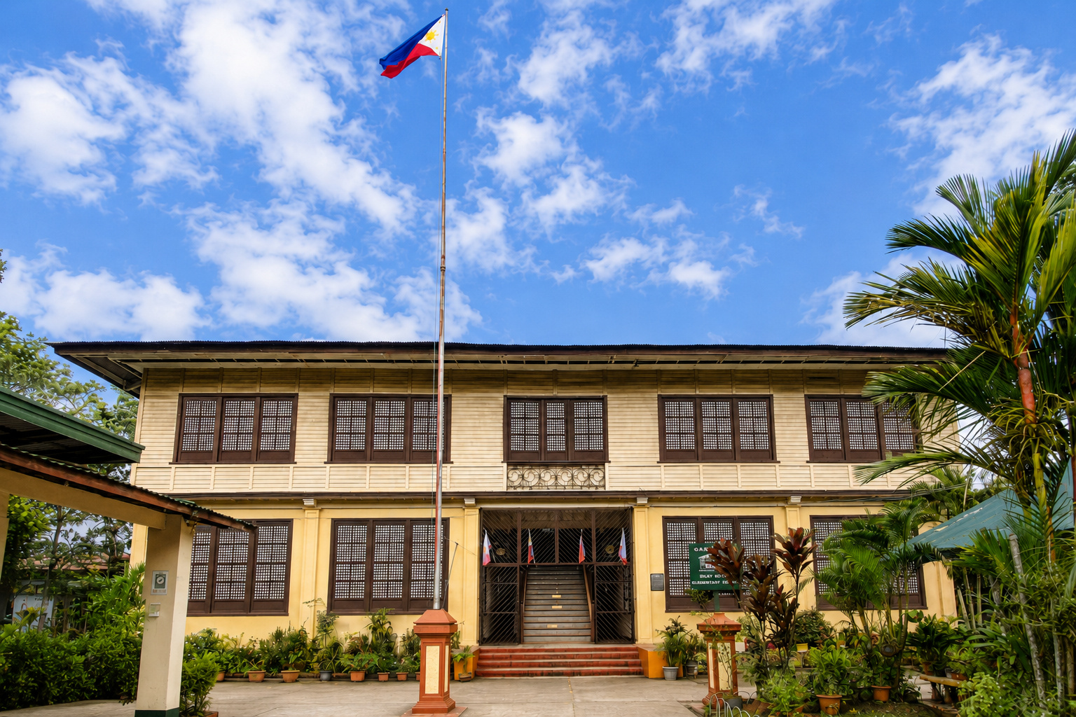 Gabaldon B heritage building with the Philippine flag